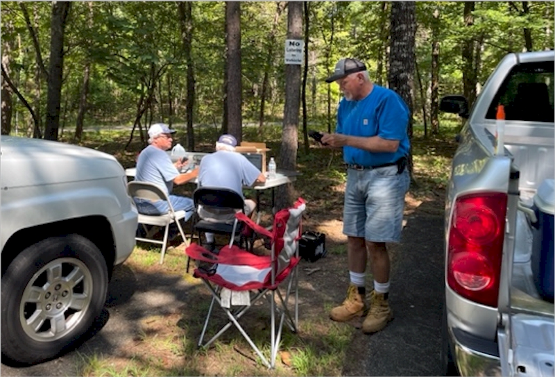 Barry (W4NIC) and Phillip (KQ4ETC) make some contacts while Rodger (N4RDJ) registers the spot on the POTA site.  